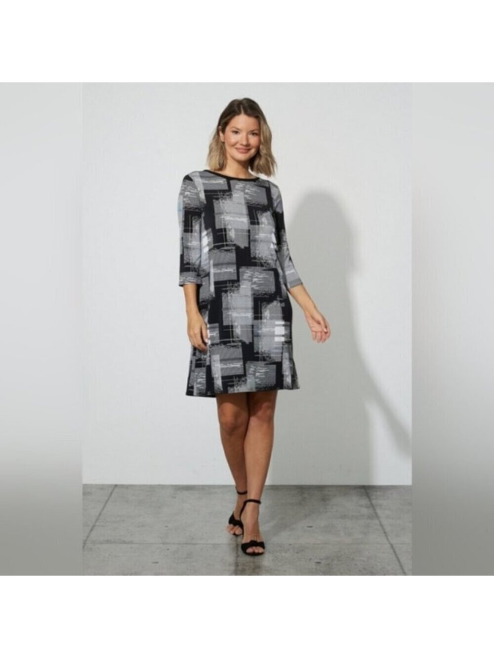 Joseph Ribkoff Black Abstract Shift Dress Scoop Neck 3/4 Sleeves Size 2 New